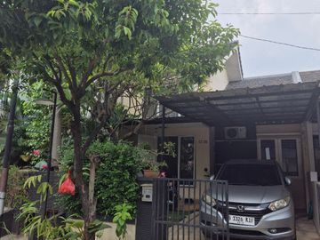 Rumah Cantik, siap huni, Luas tanah 90, Bgn 65, 2kt 1kp, 1km 1kmp, di Kemang Pratama 5, Bekasi