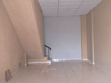 DISEWAKAN RUKO PASAR MODERENT PARAMOUNT, GADING SERPONG