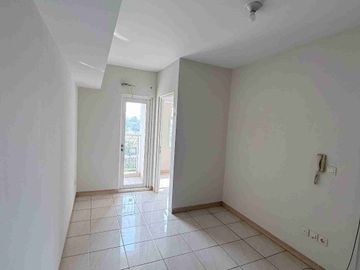Dijual Cepat Apartemen 2BR SHMS The Springlake Summarecon Bekasi