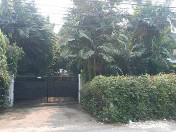 Rumah 2Lt di Puri Sakti Cipete Selatan Cilandak, Hanya 3 Menit Ke MRT