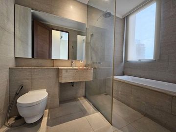 Private Lift! Disewakan 3Br Condominium Taman Anggrek Residences 135M² Partially Furnished — Terhubung Hublife Mall & Skybridge Mta Jakarta Barat