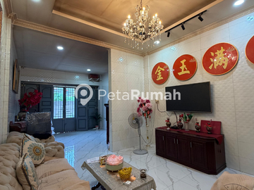 DIJUAL RUMAH JALAN BRIGJEND KATAMSO KOMPLEK KATAMSO SQUARE - DAERAH TITI KUNING MEDAN JOHOR (lisa)