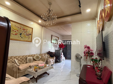 DIJUAL RUMAH JALAN BRIGJEND KATAMSO KOMPLEK KATAMSO SQUARE - DAERAH TITI KUNING MEDAN JOHOR (lisa)