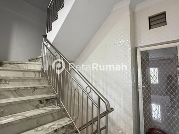 DIJUAL RUMAH JALAN BRIGJEND KATAMSO KOMPLEK KATAMSO SQUARE - DAERAH TITI KUNING MEDAN JOHOR (lisa)