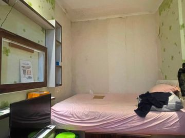 DIJUAL CEPAT RUMAH SEMI FURNISHED SIAP HUNI CLUSTER CANARY GOLDEN PALM RESIDENCE CITRA 5 JAKARTA BARAT