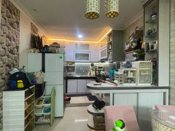 DIJUAL CEPAT RUMAH SEMI FURNISHED SIAP HUNI CLUSTER CANARY GOLDEN PALM RESIDENCE CITRA 5 JAKARTA BARAT
