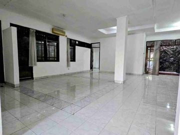 Rumah 2 Lantai SHM Siap Huni Di Cinere
