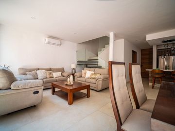 casa de 4 recamaras en venta en valle imperial coto avellano