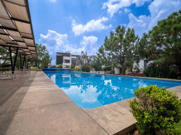 casa de 4 recamaras en venta en valle imperial coto avellano