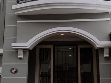 Disewakan Rumah Gading Serpong di Cluster Beryl By Rumah Chinida (Dw)