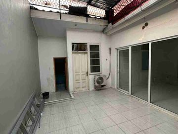 Disewakan Cepat Rumah Kamar 3 di Boulevard Cluster Banjar Wijaya