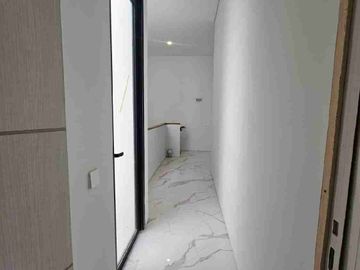 Rumah baru gress perumahan sutorejo prima