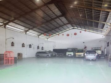 GUDANG & RUMAH KOTA REMBANG