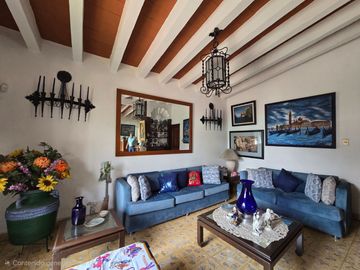Casa estilo Cuernavac en venta un solo nivel