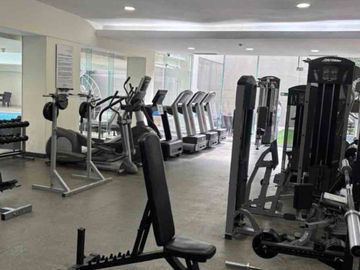 SCALA SANTA FE departamento en venta remodelado. Frente al hospital Santa Fe. 2rec/2b/3e