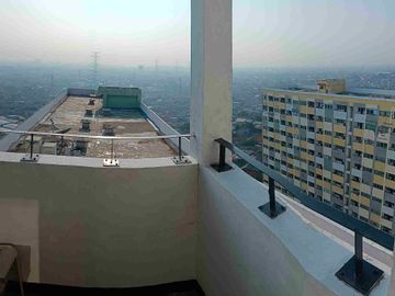 DISEWAKAN APARTEMEN TYPE 3 LAMAR TIDUR FULL FURNISH