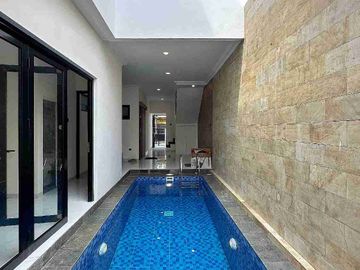 Rumah Baru Plus Private Pool Di Mampang Prapatan Jaksel