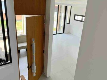 Rumah Modern Cilandak dekat Citos Jakarta Selatan
