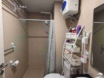 disewakan 2br bulanan apartemen madison park