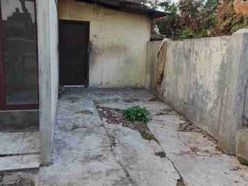 tanah murah bonus rumah tua komplek gbi bojongsoang