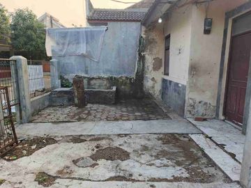 tanah murah bonus rumah tua komplek gbi bojongsoang
