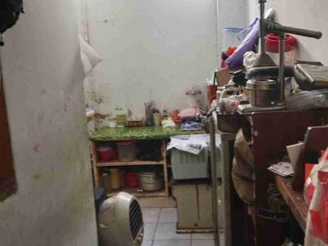 Di Jual Rumah Kos Kos an aktif di Pinggir Jalan Utama Pondok Pekayon Indah Bekasi