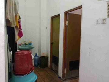 Di Jual Rumah Kos Kos an aktif di Pinggir Jalan Utama Pondok Pekayon Indah Bekasi