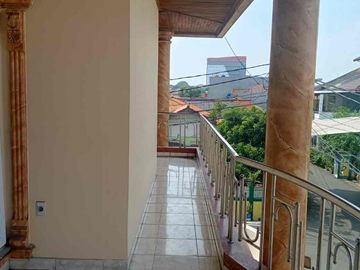 Dijual Rumah Strategis Eropa Klasik Buaran Duren Sawit Jakarta Timur Siap Huni