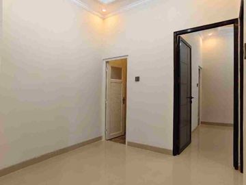 Rumah Baru Kontemporer Dalam Cluster Di M Kahfi 1 Jagakarsa Jaksel