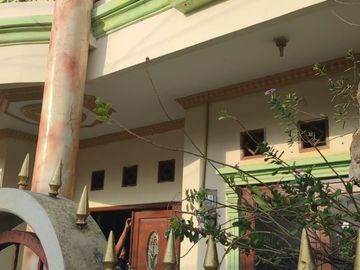 RUMAH PINGGIR JALAN DI PENGGILINGAN CAKUNG | DEKAT STASIUN KLENDER | 1,6 M