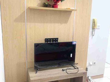 DISEWAKAN APARTMENT SPRINGLAKE SUMARECON BEKASI 2 BR FURNISHED CANTIK
