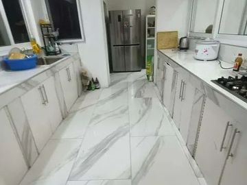 5 bedroom House in Multinational Village for rent