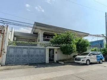 5 bedroom House in Multinational Village for rent