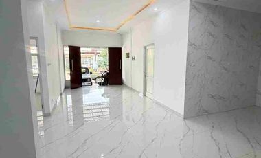 Dijual rumah Rapi siap huni, di Cibubur Country