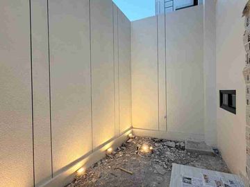 RUMAH MEWAH 2 LANTAI TROPIS KONTEMPORER MODERN DI PURWOMARTANI SLEMAN DEKAT KAMPUS UKRIM