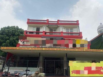 Disewakan Bangunan Strategis Kota Wisata Cibubur Jawa Barat Siap Pakai