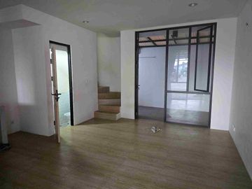 BATALAN CENDANA PARC TIPE 1 HOEK BADAN RUMAH SIAP HUNI