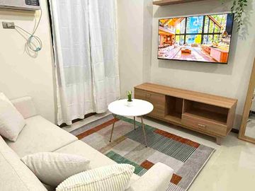 For Rent: Fully furnished modern 1 bedroom at Galleria Residences Cebu City.  Direct access to Robinson s Galleria