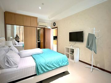 Condominium Green Bay Pluit 2Br Full Furnished Paling Luas Bagus!