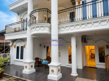 Rumah Mewah Penuin Permai Dekat Pasar dan Grand Batam