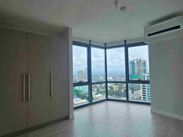 Empress at Capitol Commons - Early move in Promo 10% to move in use the unit already