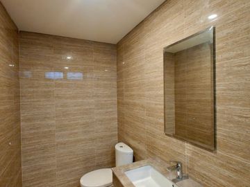 Rumah Lebar 9M Brand New, Bagus Desain Modern Cluster Asya di Jakarta Garden City, Cakung Jakarta Timur