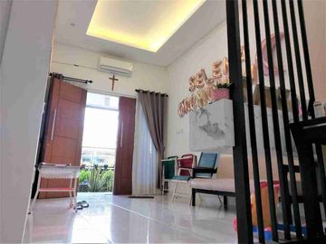 Rumah Murah 2 Lantai siap Huni di Penjaringan Sari, Rungkut, Sby Timur