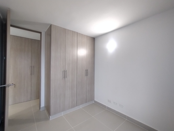 Apartamento en Arriendo en Rio Alto