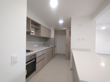 Apartamento en Arriendo en Rio Alto