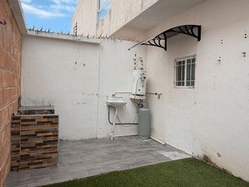 Se Vende Casa de 2 Habitaciones en Playa del Carmen