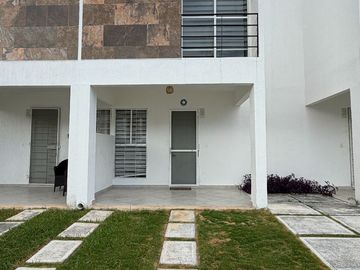Se Vende Casa de 2 Habitaciones en Playa del Carmen