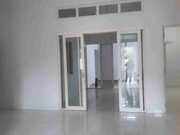 Dijual Rumah Graha Santoso Surabaya Timur