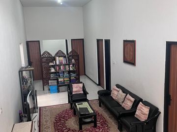 Dijual Rumah Rungkut Mejoyo Ubaya Jemursari LT 200 REV.A605