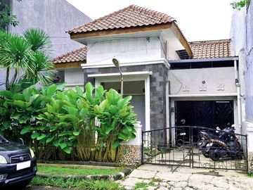 Dijual Rumah Semi Furnished Purimas Gunung Anyar MERR REV.A623